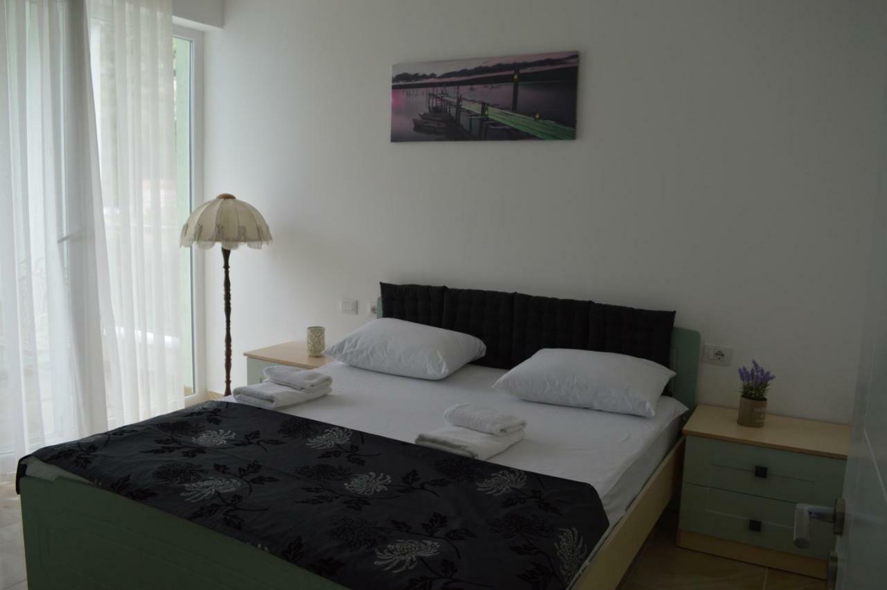Blini Seaside Apartment Shëngjin Dış mekan fotoğraf