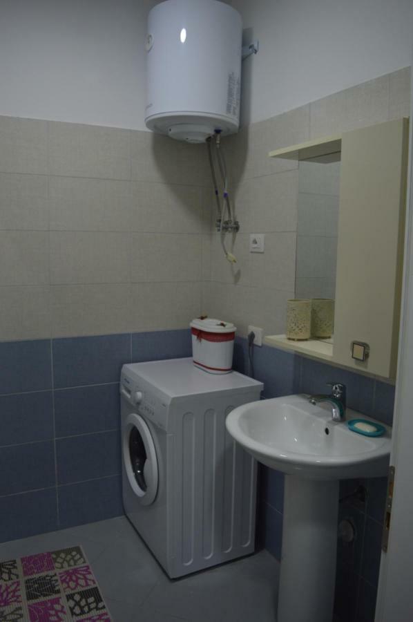 Blini Seaside Apartment Shëngjin Dış mekan fotoğraf